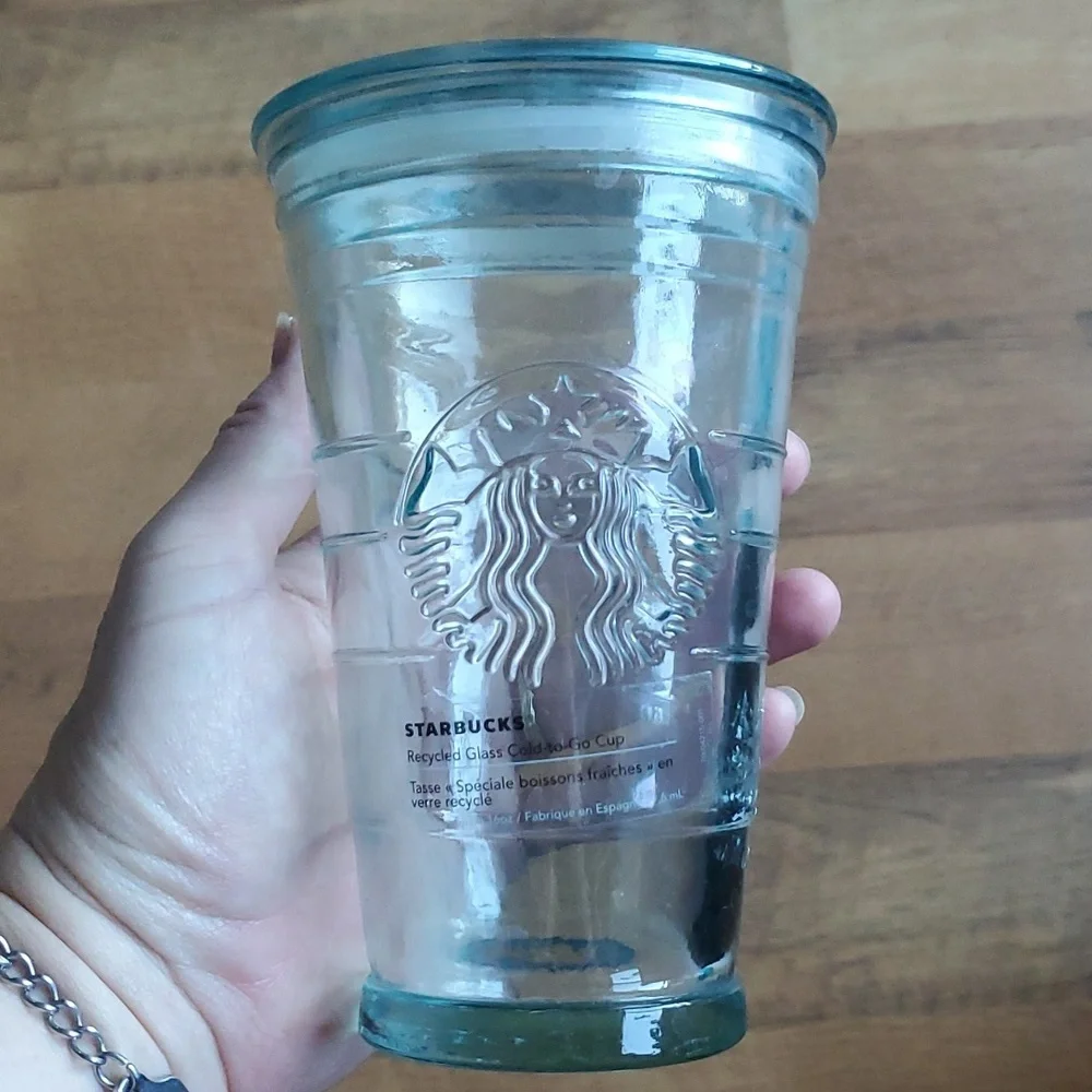 NWT Starbucks Green Recycled Glass‎ 16oz Grande Reusable Cup